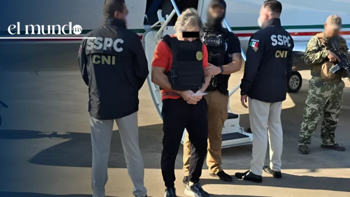 Hernán Bermúdez llega a El Altiplano tras extradición