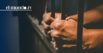 The United States transfers 14 prisoners convicted of federal crimes to Mexico