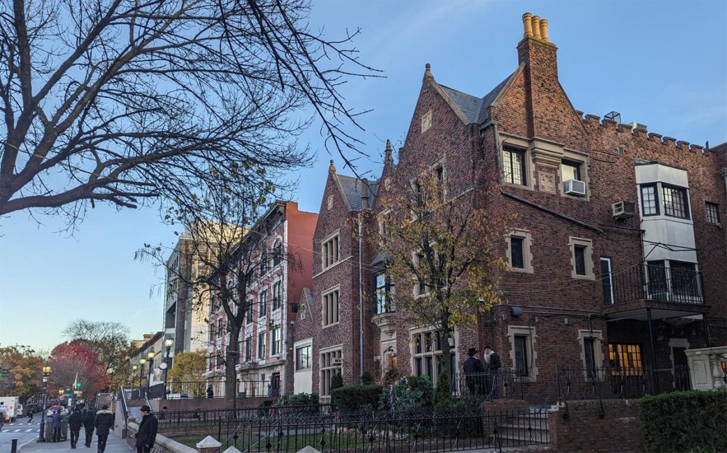 The historical and spiritual significance of 770 Eastern Parkway in Brooklyn