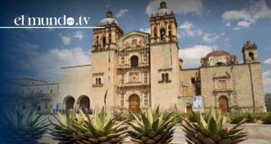 What tourist attractions, beaches, and dishes can you enjoy in Oaxaca, Mexico, in 2026?