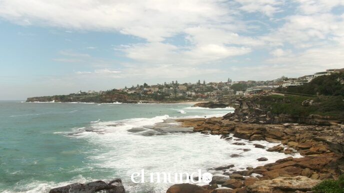 Sydney Attractions Highlight Iconic Landmarks, Beaches, and Cultural Experiences