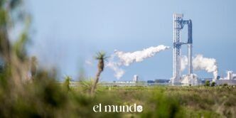 SpaceX Launches Largest Starship Rocket Yet From Texas Launch Pad