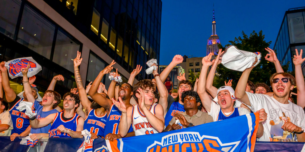 New York Knicks Celebrate First NBA Championship in 53 Years with Historic Ticker-Tape Parade