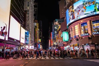 51-Year-Old Man Dies After Falling From Balcony During Concert at Madison Square Garden